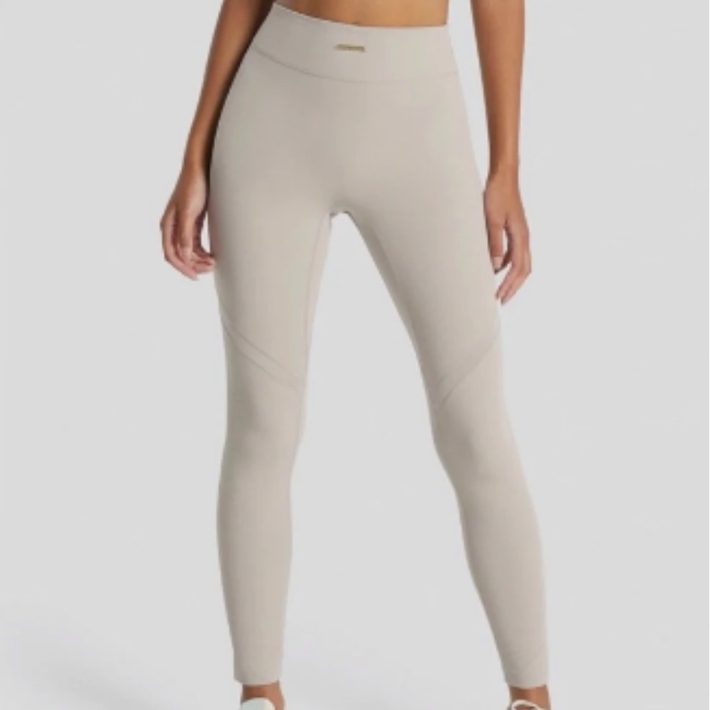 NWOT Exclusive Gymshark Whitney Simmons High Rise Mesh Leggings - Mink Scrunch